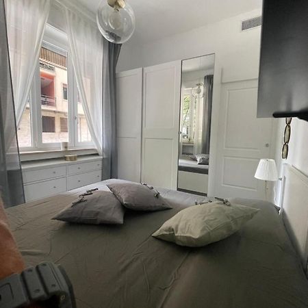 Bilocale Di Prestigio: Milano Centro Apartment Exterior photo