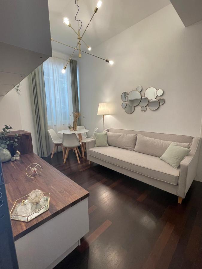Bilocale Di Prestigio: Milano Centro Apartment Exterior photo